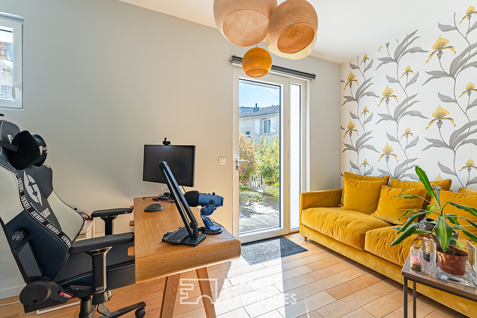 Duplex esprit Loft New-Yorkais et son rooftop à Clamart centre