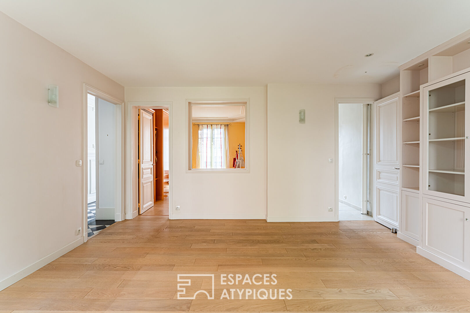 Charming house with garden in the heart of Asnières