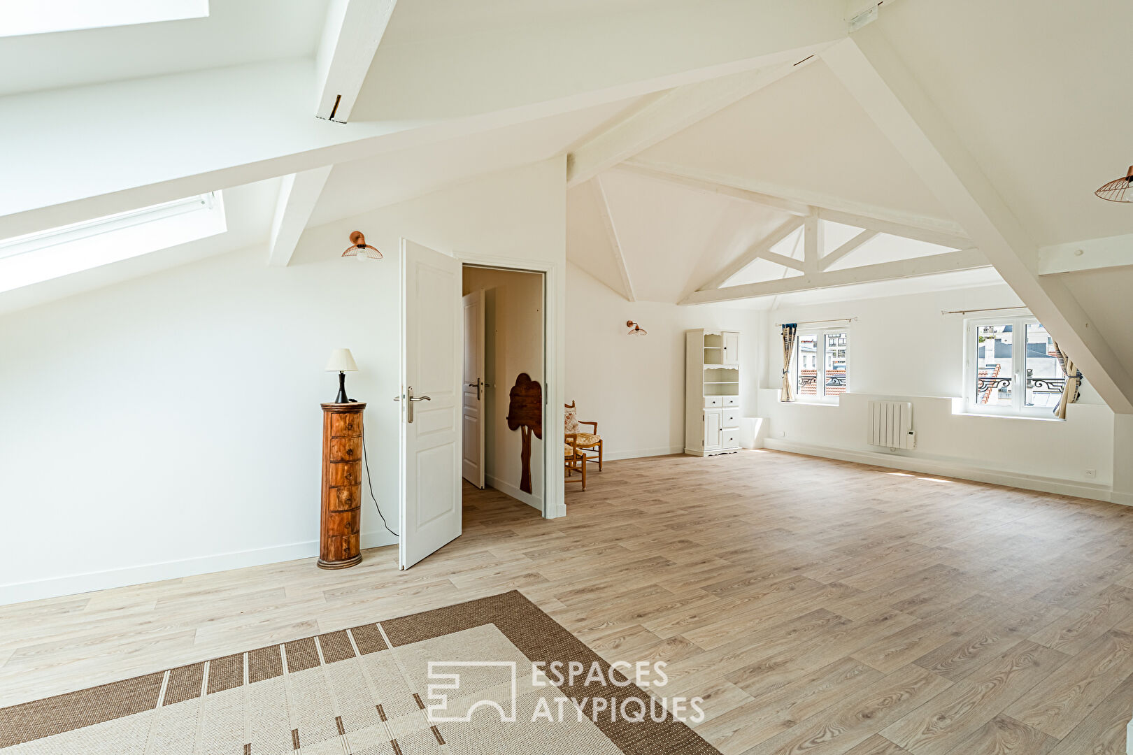 Charming house with garden in the heart of Asnières