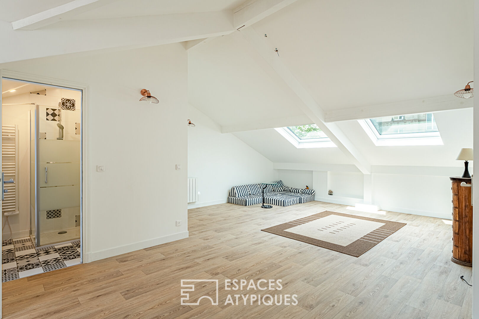 Charming house with garden in the heart of Asnières
