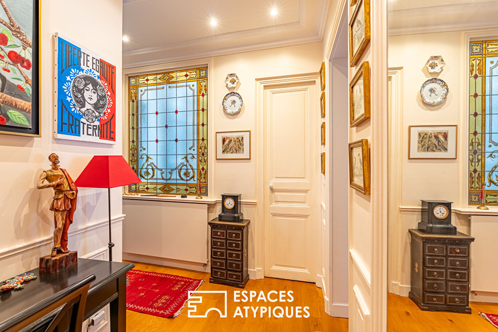 Charme de l’ancien et double séjour, au coeur de Levallois