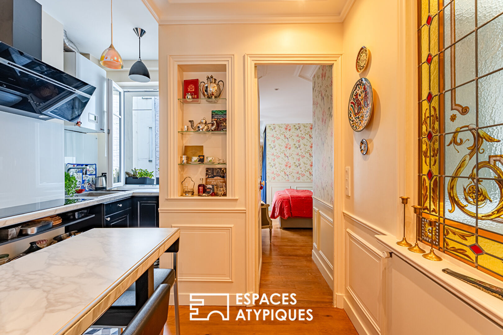 Charme de l’ancien et double séjour, au coeur de Levallois