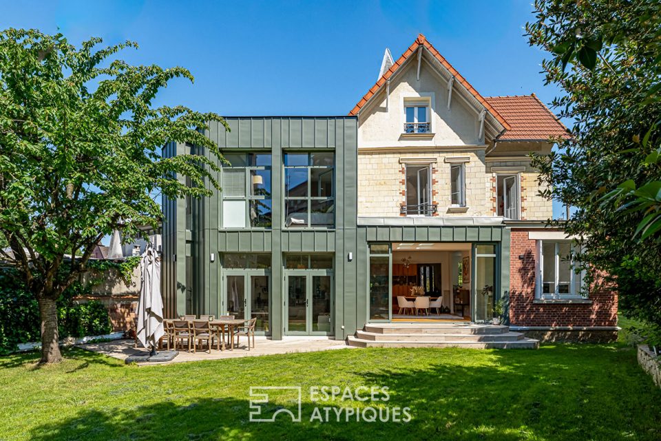 Maison fin XIXème avec jardin et extension contemporaine à deux pas du Parc de la Maison Blanche à Clamart