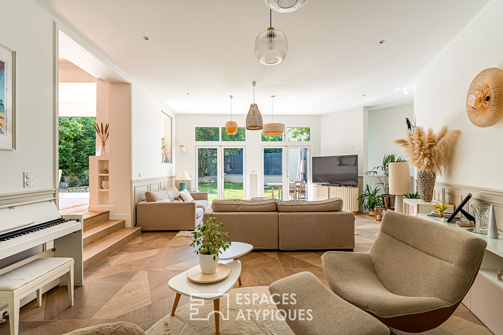 Maison fin XIXème avec jardin et extension contemporaine à deux pas du Parc de la Maison Blanche à Clamart