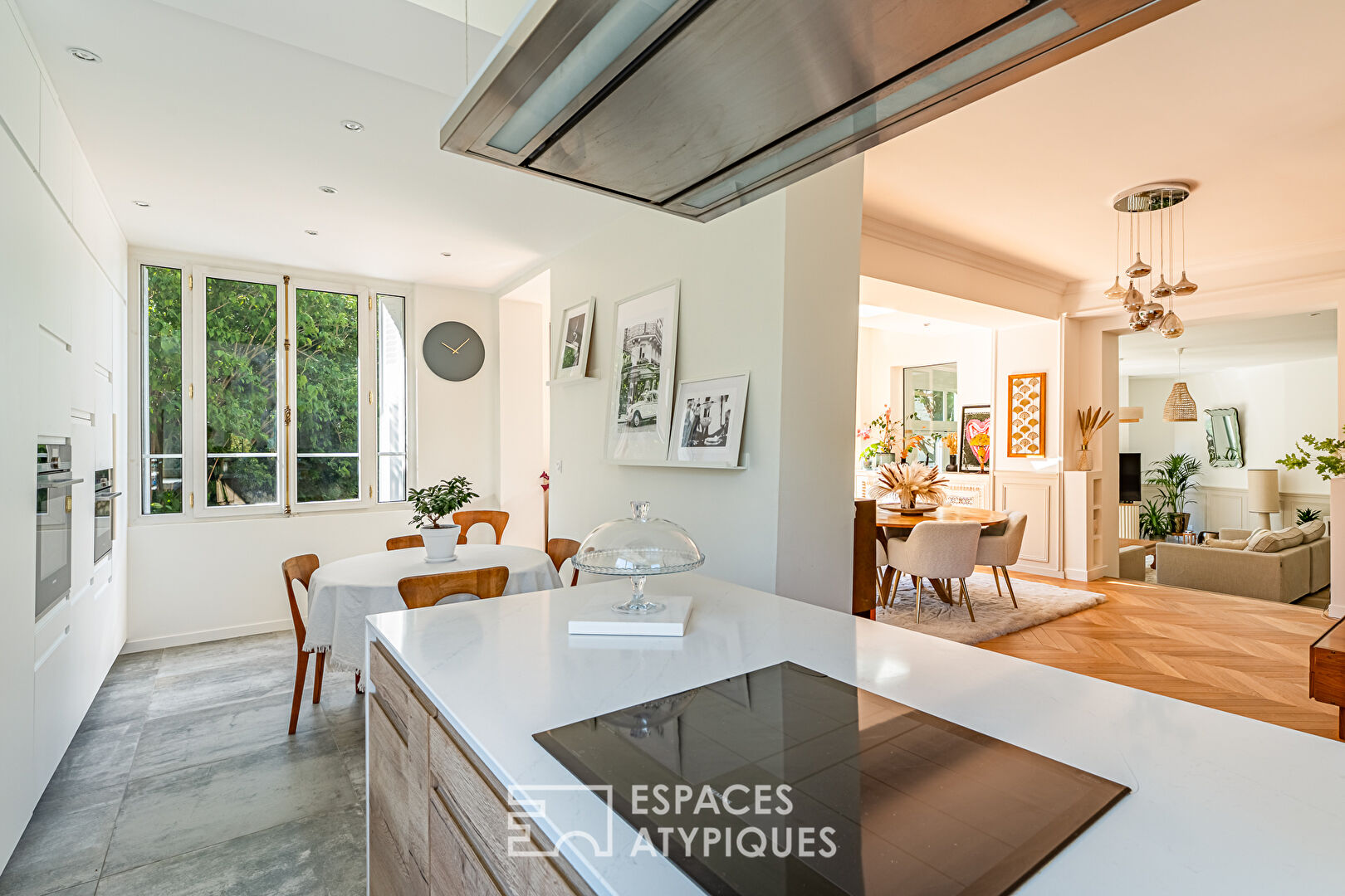 Maison fin XIXème avec jardin et extension contemporaine à deux pas du Parc de la Maison Blanche à Clamart