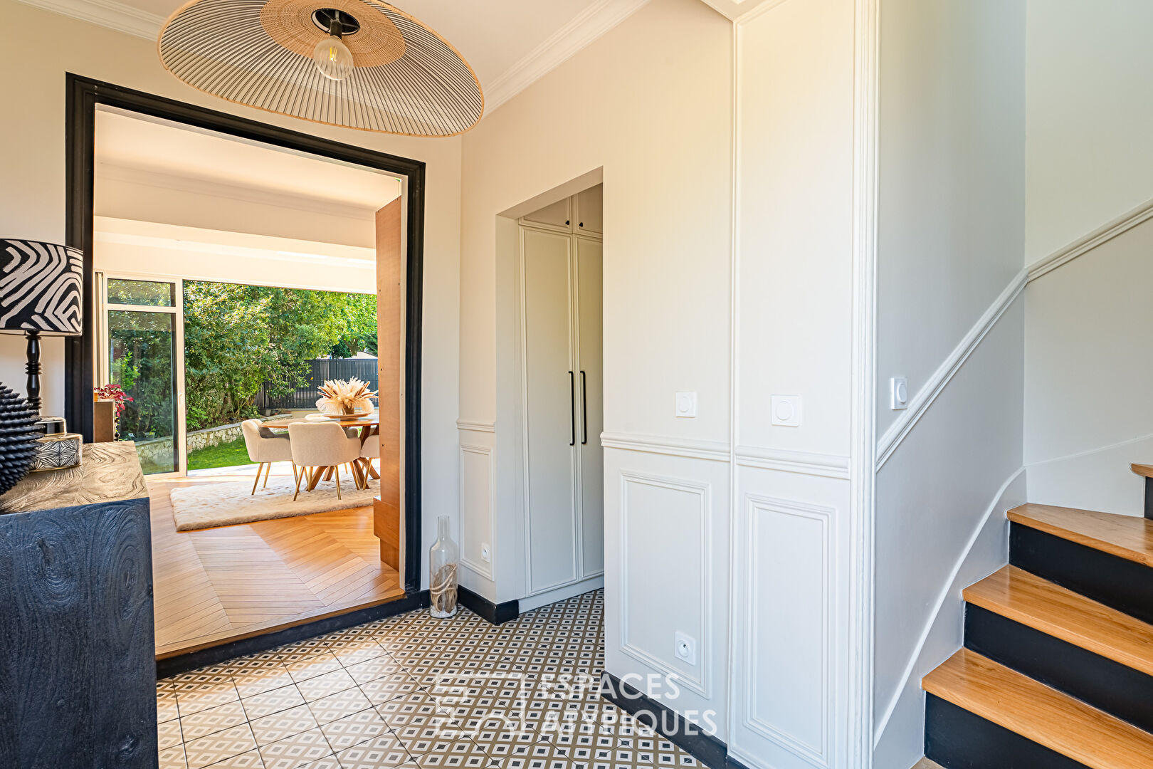 Maison fin XIXème avec jardin et extension contemporaine à deux pas du Parc de la Maison Blanche à Clamart