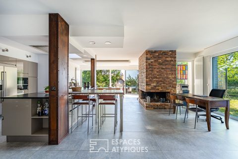 Maison d’architecte avec vue panoramique et jardin signée Jean-Michel Wilmotte au Plessis Robinson