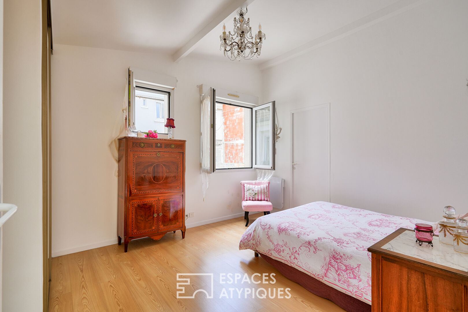 Très grand appartement au coeur de Clichy