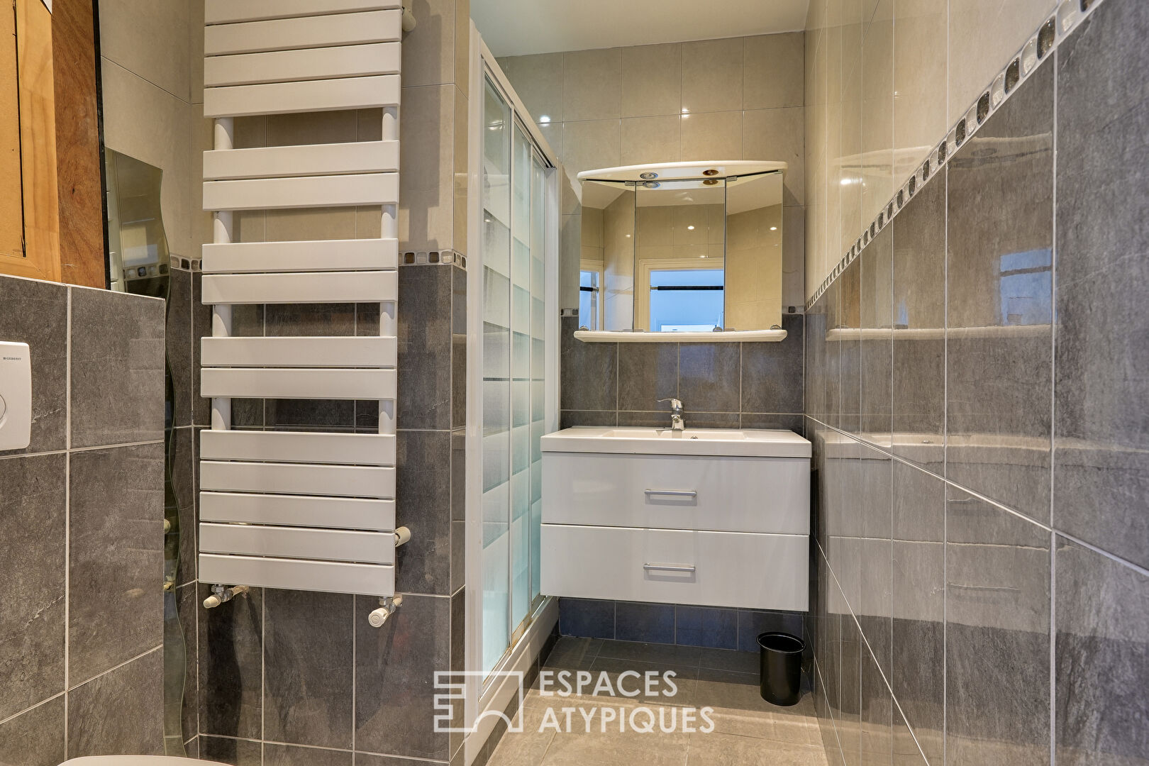 Très grand appartement au coeur de Clichy