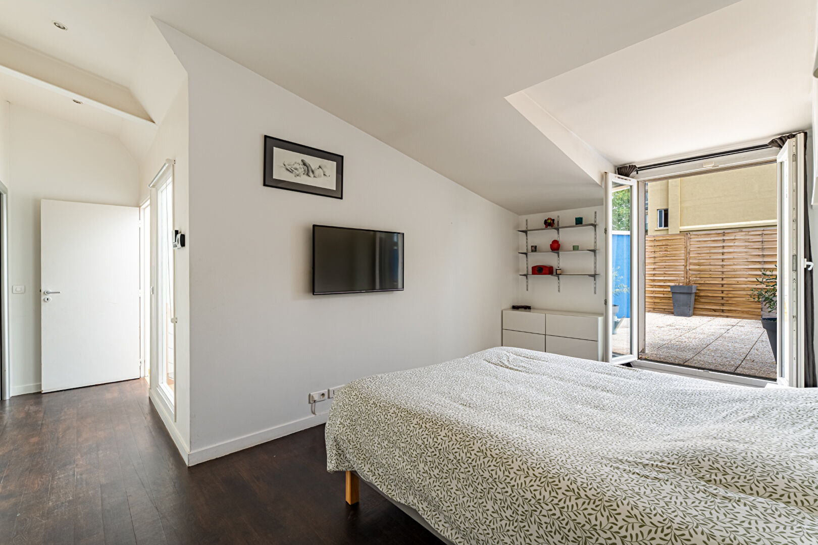 Triplex house style in the heart of Colombes