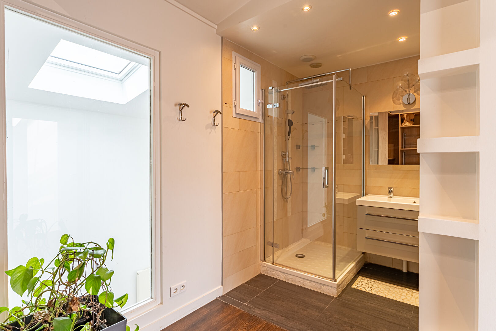 Triplex house style in the heart of Colombes