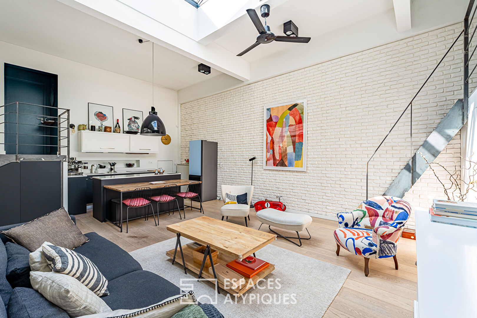 Ancien studio Photo revisité en loft contemporain