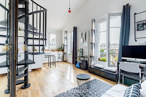 Duplex de charme en dernier étage