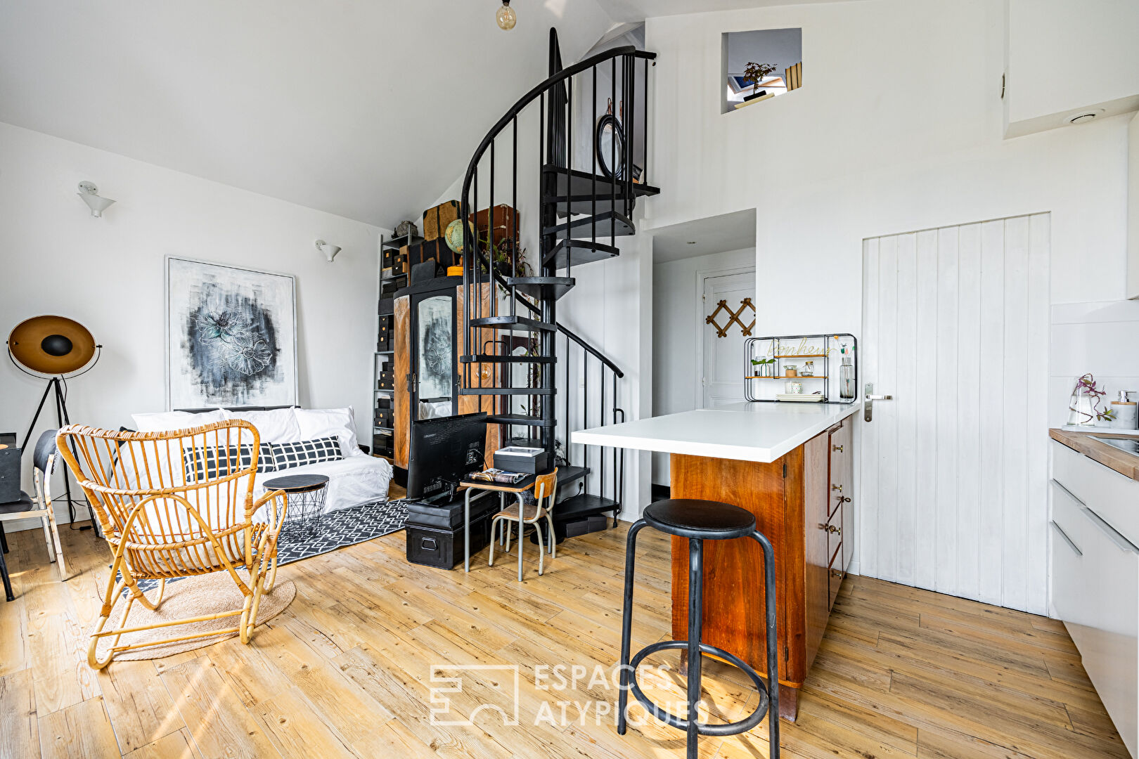 Duplex de charme en dernier étage