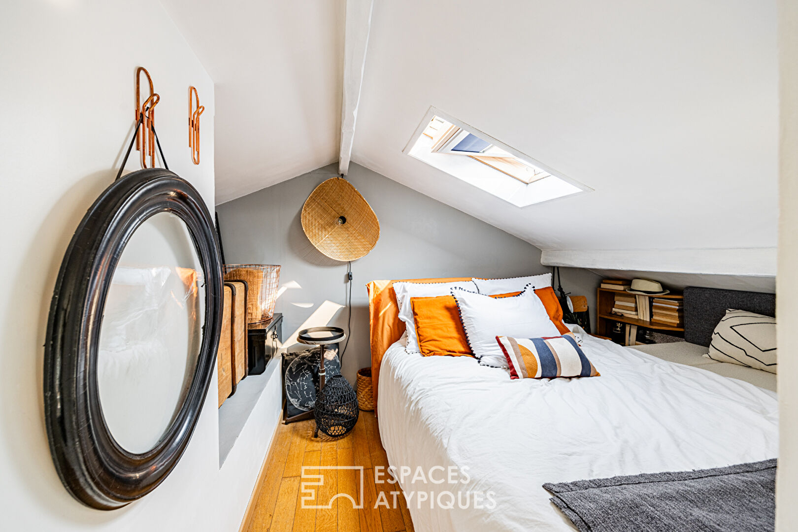 Duplex de charme en dernier étage