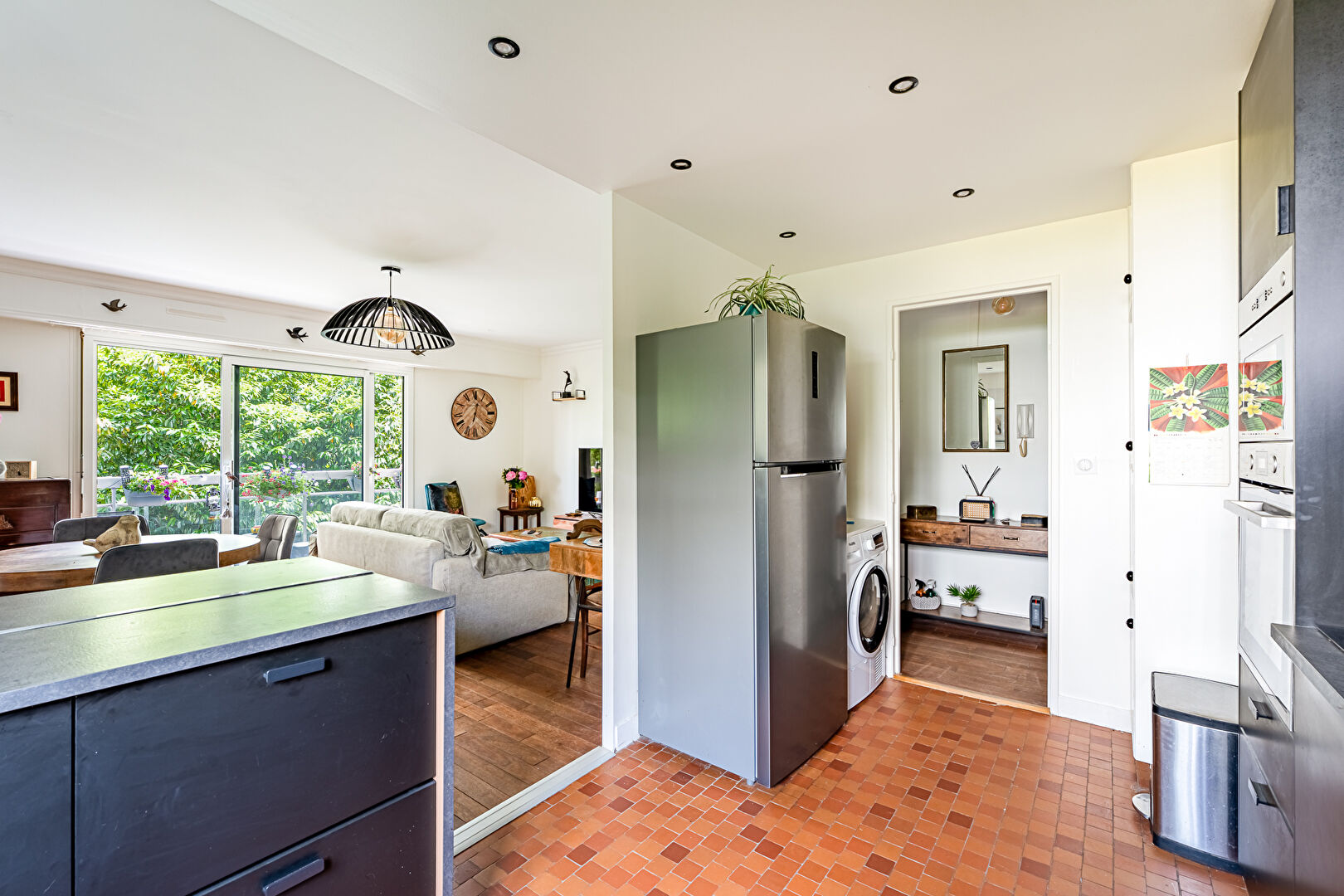 Appartement T2 rénové de 56 m² au calme avec balcon de 8 m²