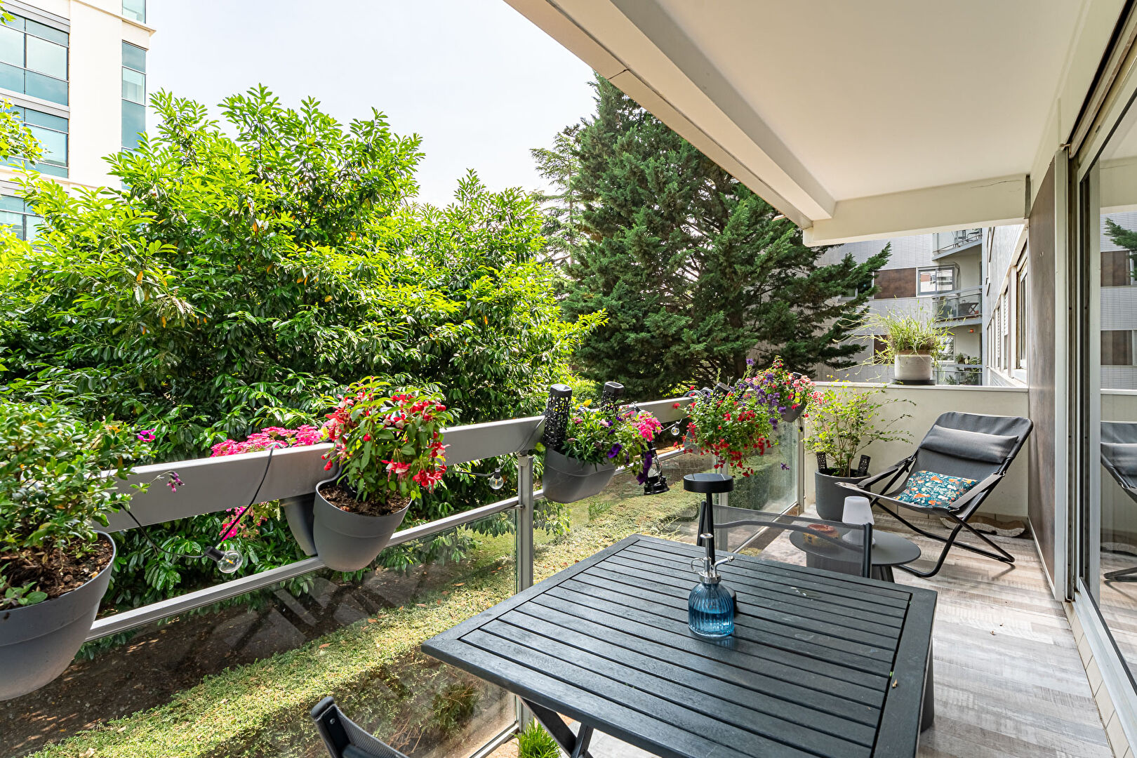 Appartement T2 rénové de 56 m² au calme avec balcon de 8 m²