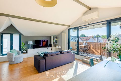 Duplex inversé avec terrasse dans une impasse proche centre-ville de Rueil-Malmaison
