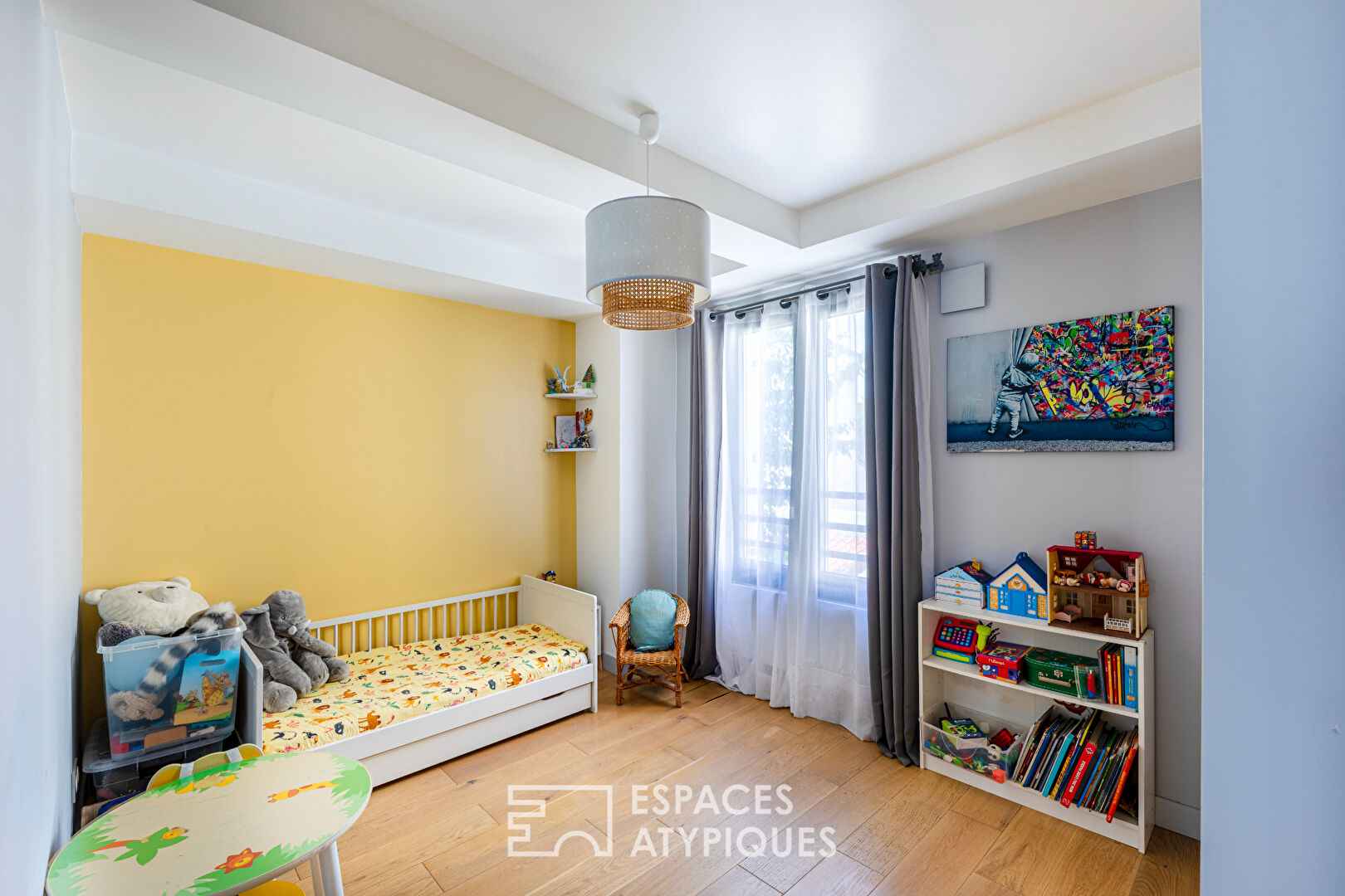 Duplex inversé avec terrasse dans une impasse proche centre-ville de Rueil-Malmaison