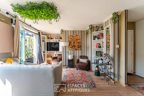 Appartement traversant avec balcon en dernier étage