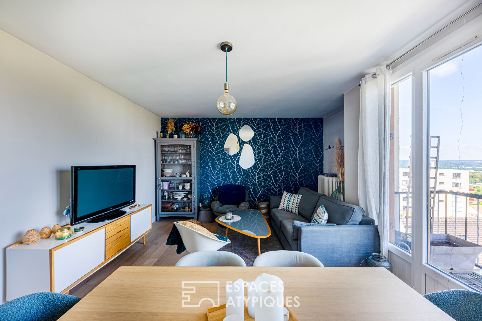 Cosy appartement T3 rénové avec balcon et vue dégagée à Rueil-Malmaison