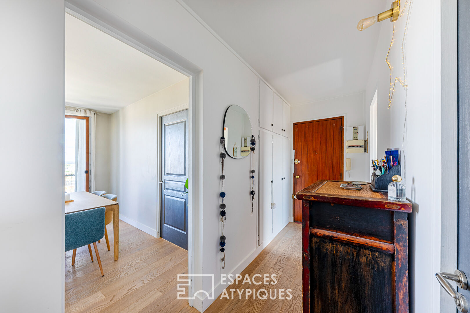 Cosy appartement T3 rénové avec balcon et vue dégagée à Rueil-Malmaison