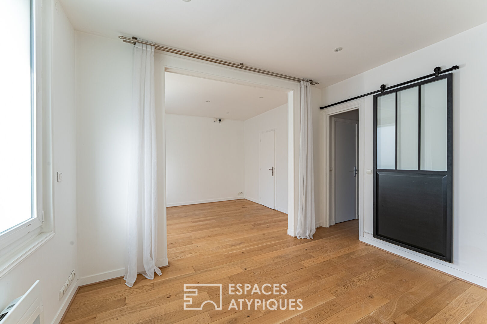 Local d&rsquo;activité  en rez-de-chaussée quartier alma