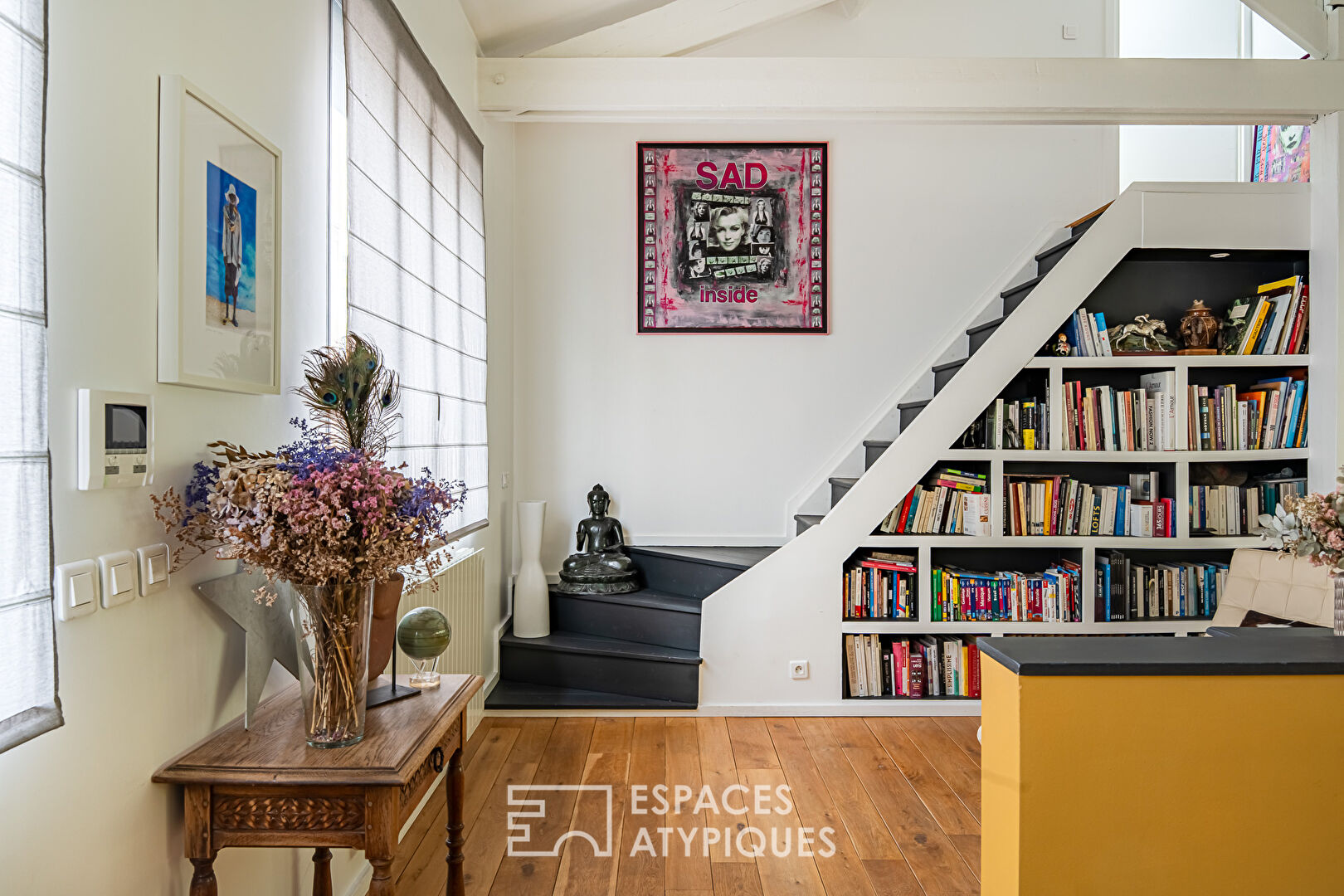 Former mechanical workshop transformed into a mixed-use loft, Gambetta district.