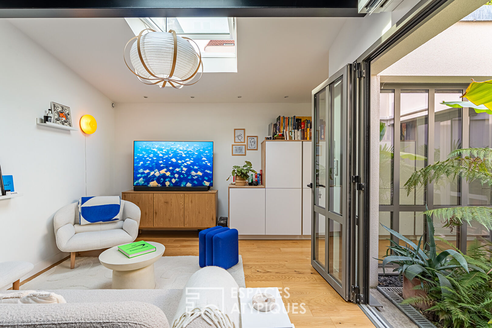 Loft dans une ancienne chaudronnerie avec terrasse et patios