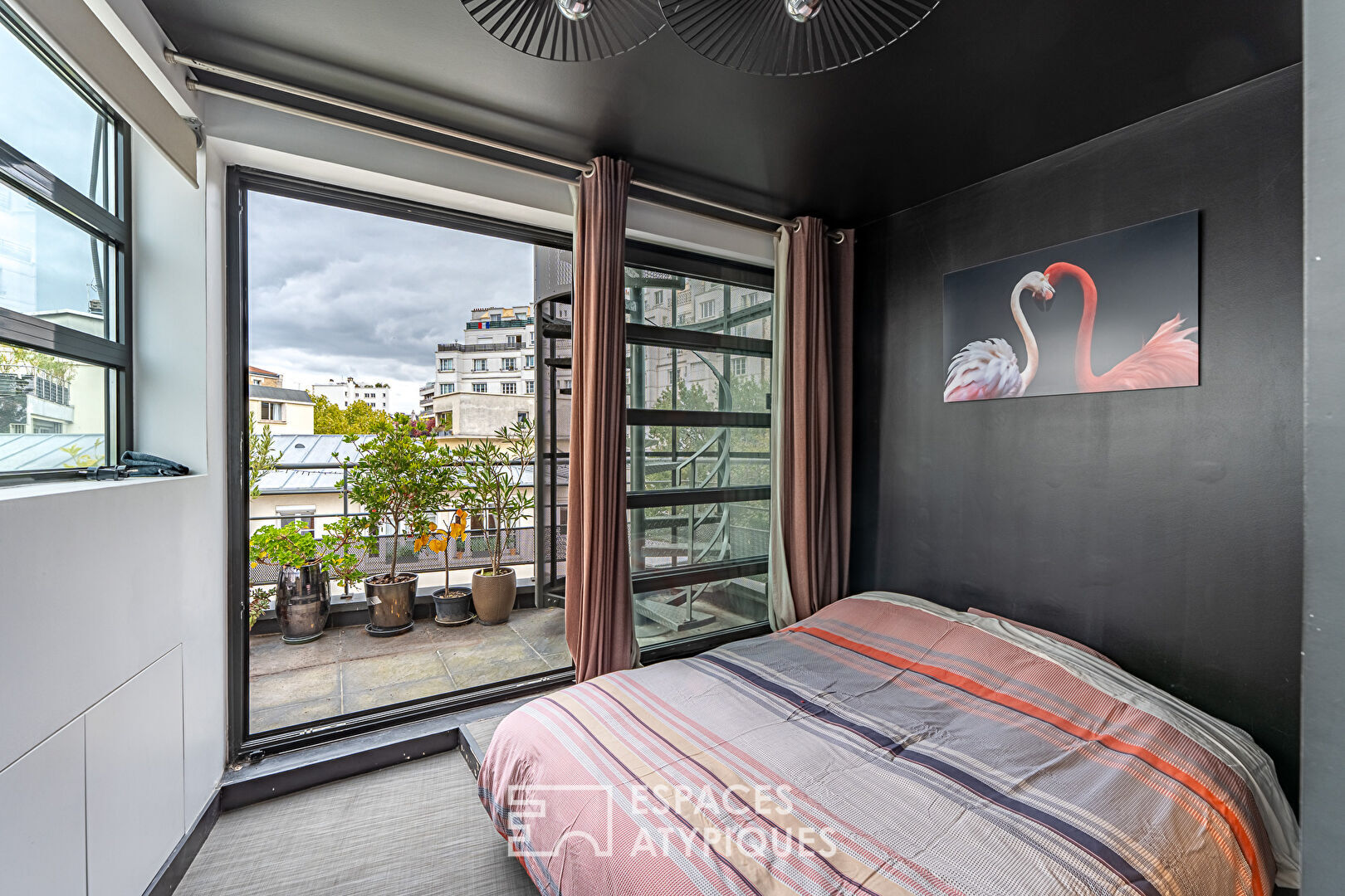Triplex contemporain meublé avec toit-terrasse au coeur de Boulogne