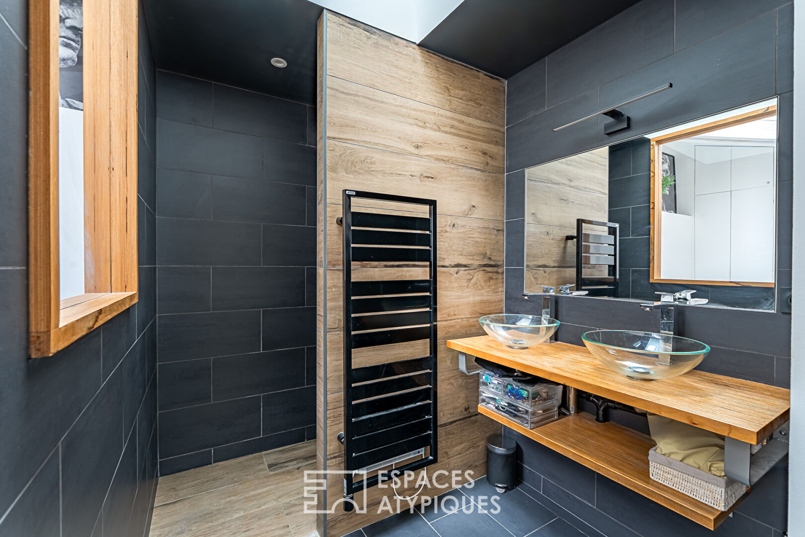 Dernier étage au volume généreux