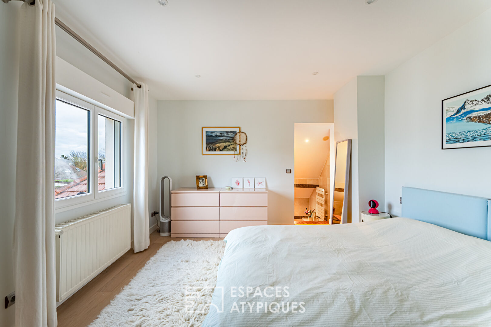 Loft house with terrace in Saint-Cucufa