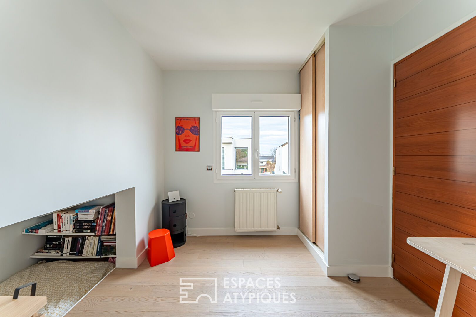 Loft house with terrace in Saint-Cucufa