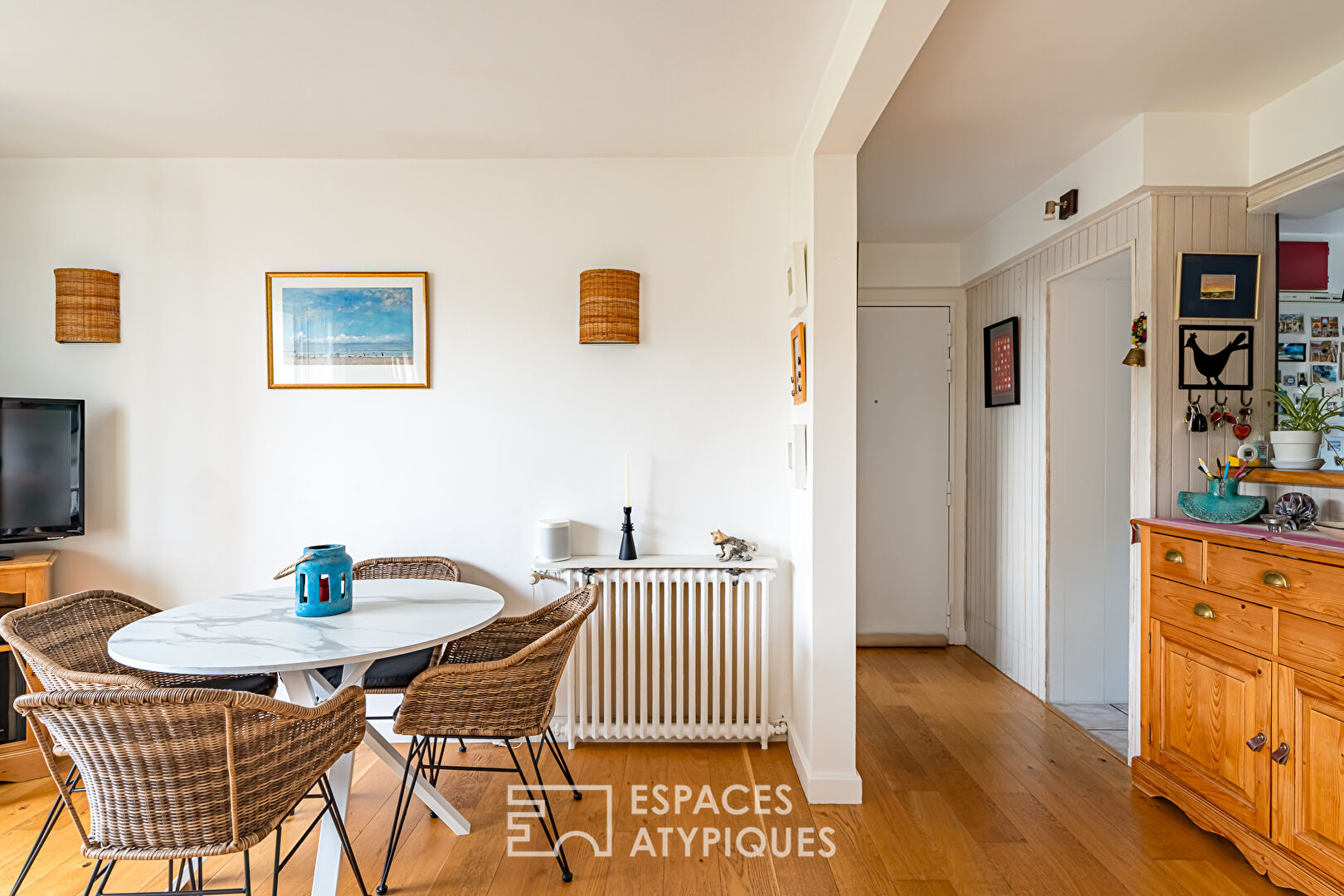 Lumineux premier étage avec balcon sur espace vert