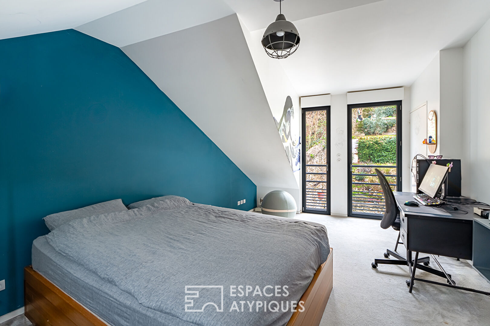 Maison contemporaine avec jardin en espaliers