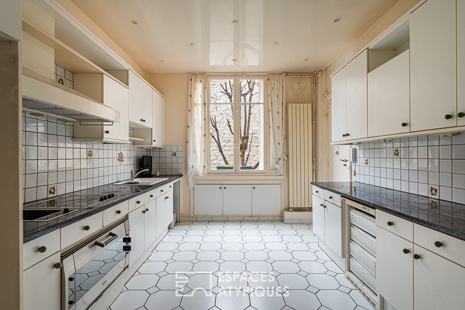 Duplex Art Déco aux volumes généreux à l&rsquo;Entrée de la Villa Chaptal