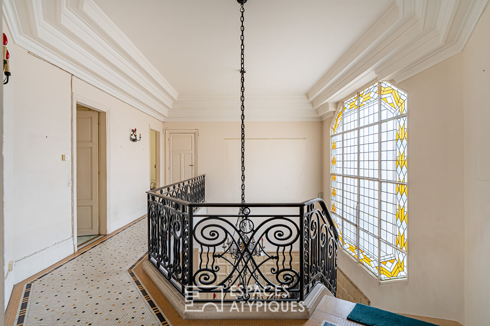 Duplex Art Déco aux volumes généreux à l&rsquo;Entrée de la Villa Chaptal