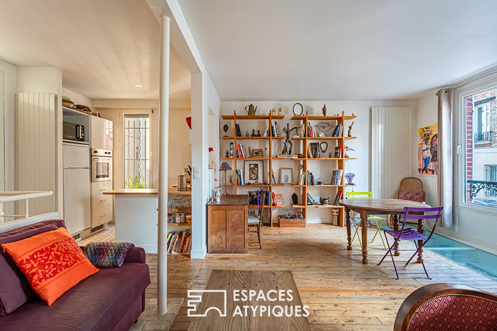 Duplex inversé comme une maison au coeur de Boulogne.