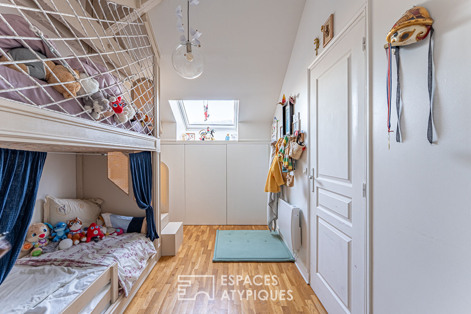 Duplex rénové place de l&rsquo;Eglise à Rueil-Malmaison