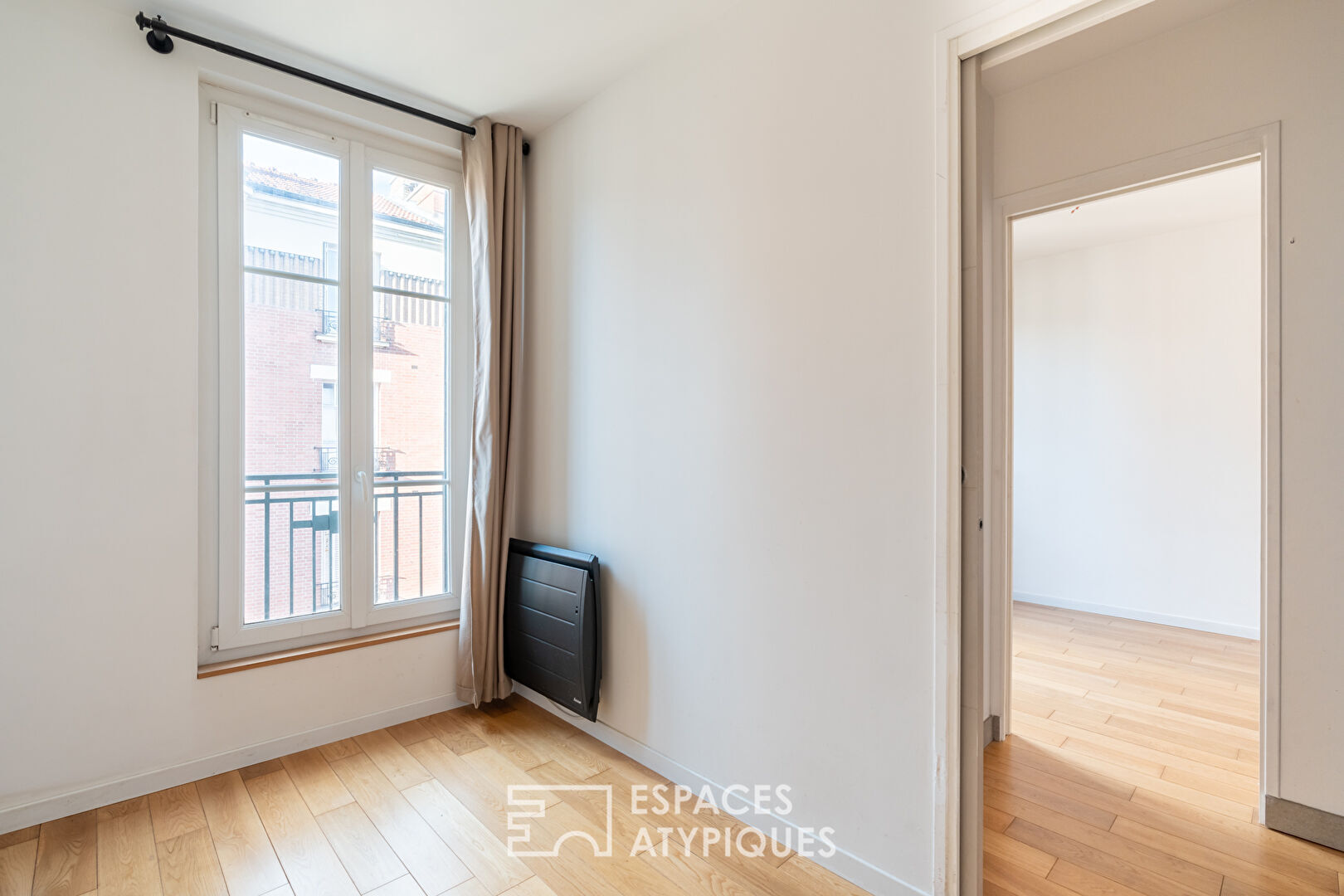 Penthouse rare à Boulogne-Billancourt, entre ciel, lumière et Tour Eiffel