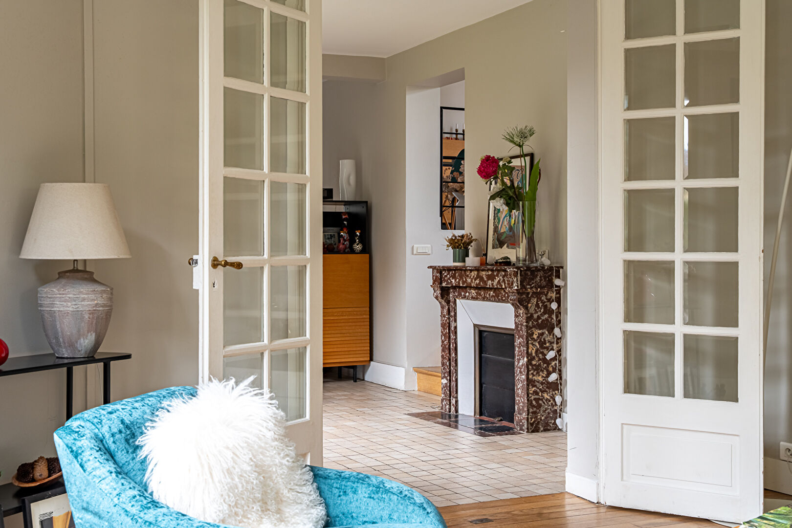 Meulière familiale confidentielle, à l&rsquo;abri des regards