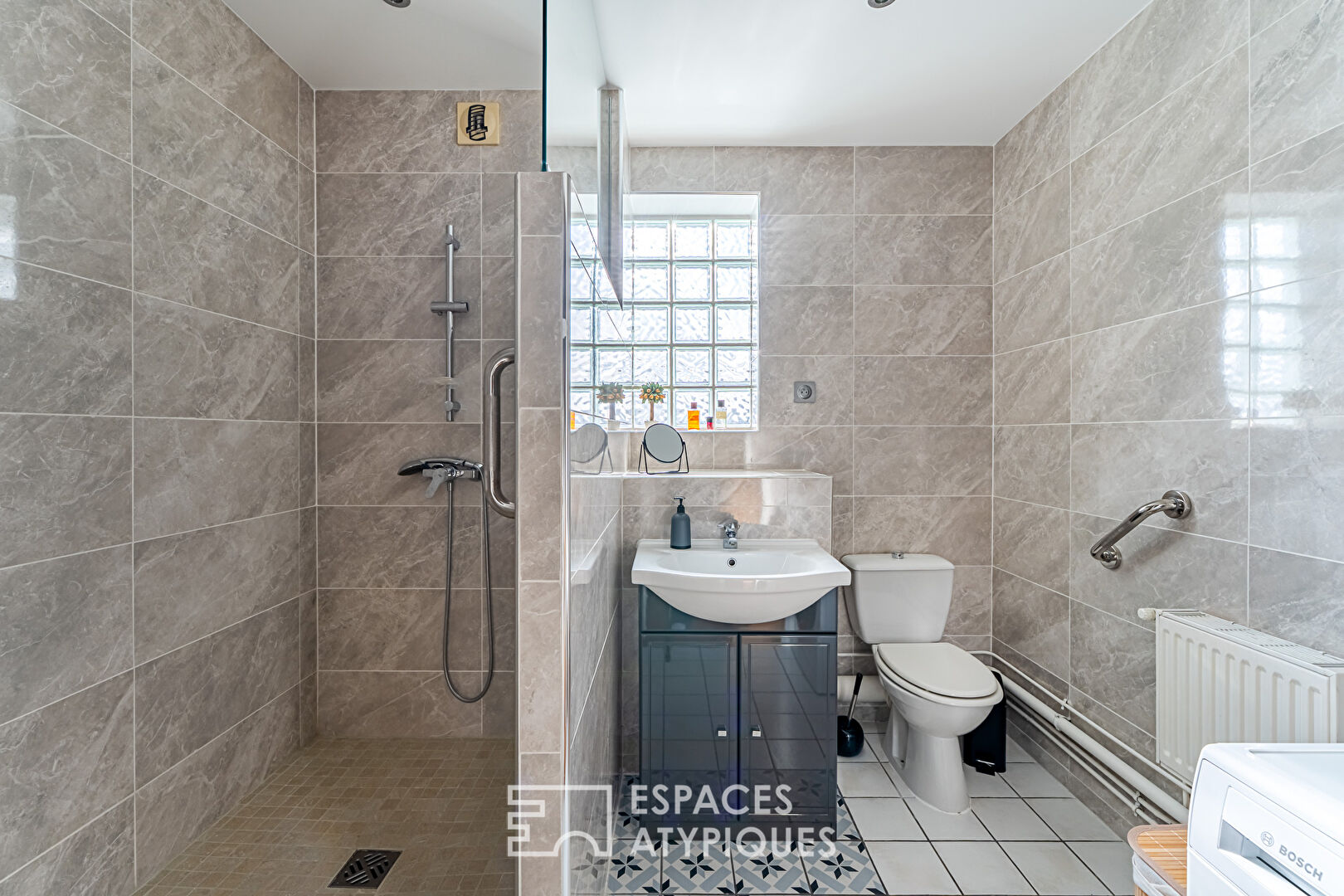 Appartement familial avec terrasse et vue dégagée dans le Triangle d&rsquo;Or