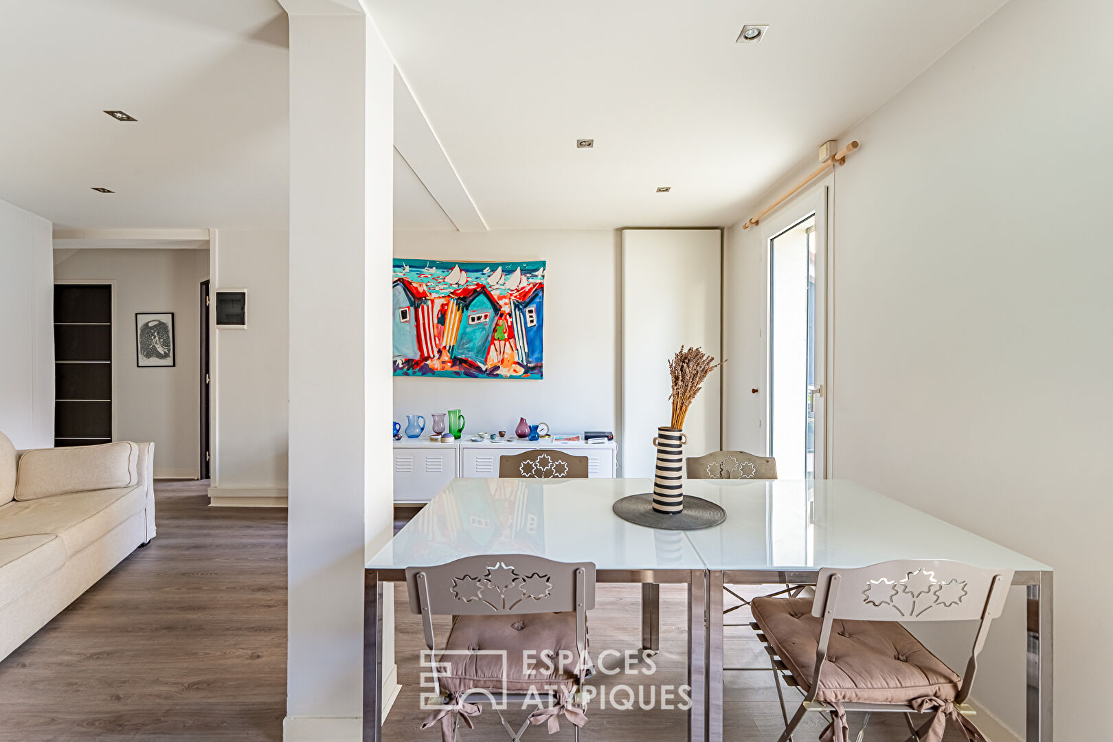 Duplex avec studio/atelier indépendant dans le centre-ville de Sèvres