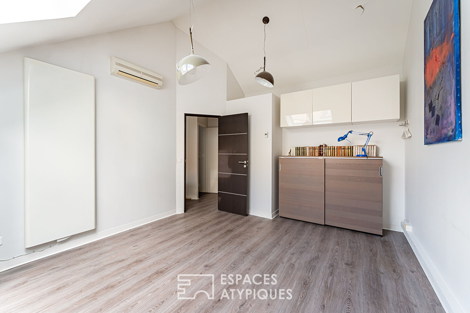 Duplex avec studio/atelier indépendant dans le centre-ville de Sèvres