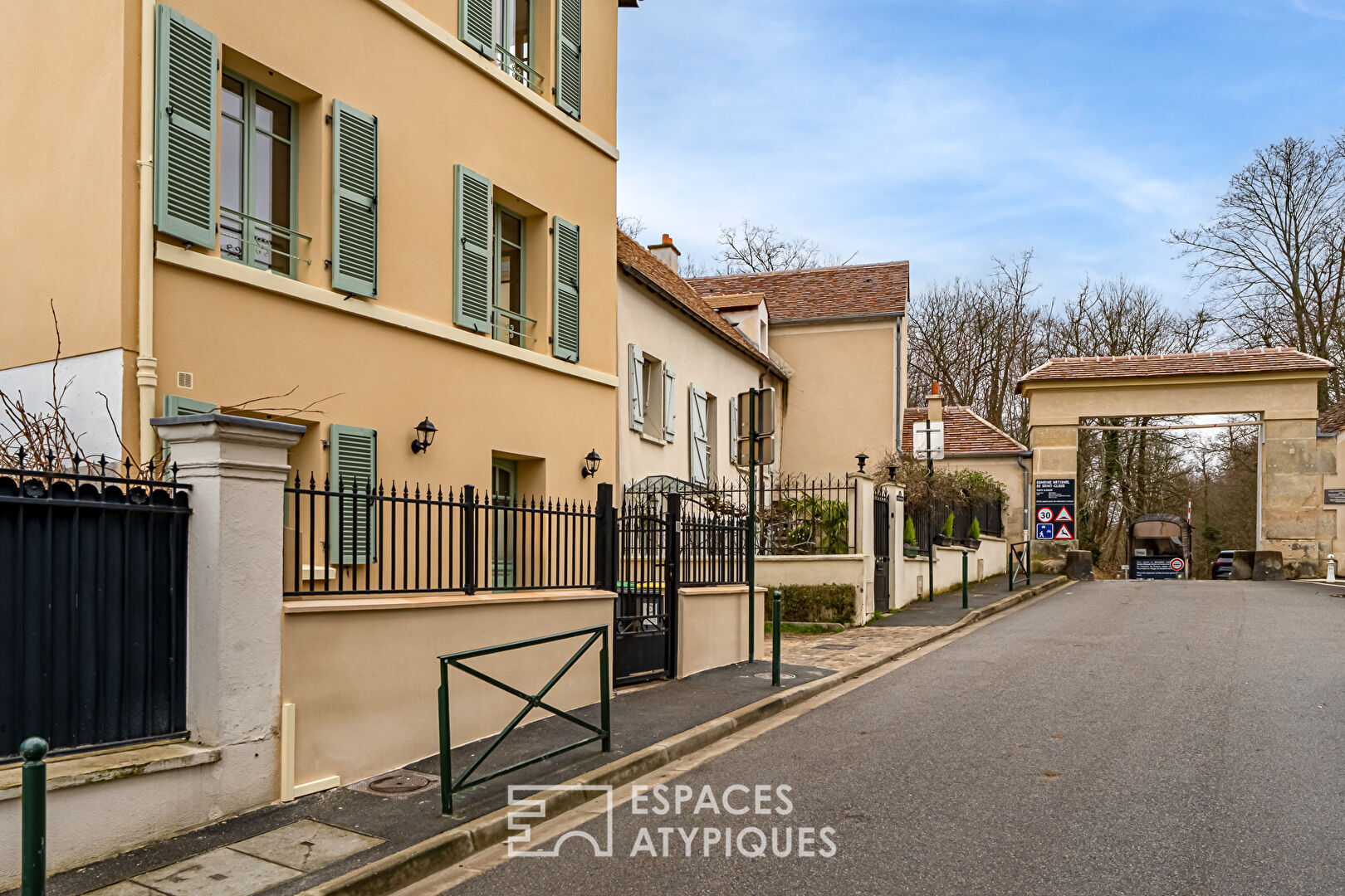 Maison de ville à l&rsquo;entrée du Parc de Saint-Cloud