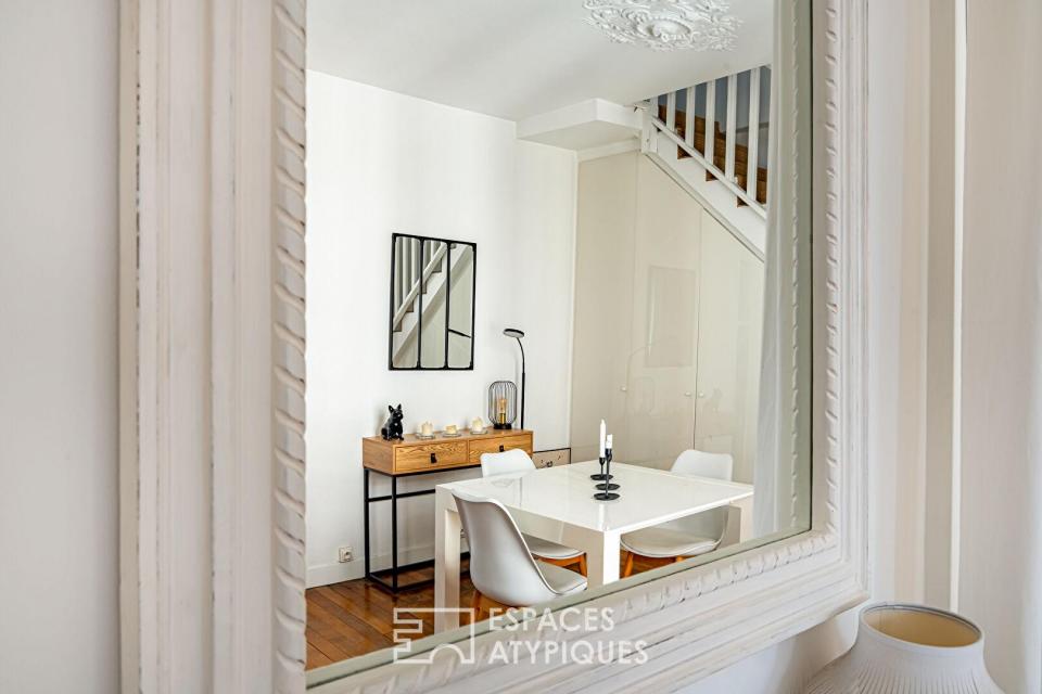 Duplex en dernier étage avec vue sur le beffroi de la mairie