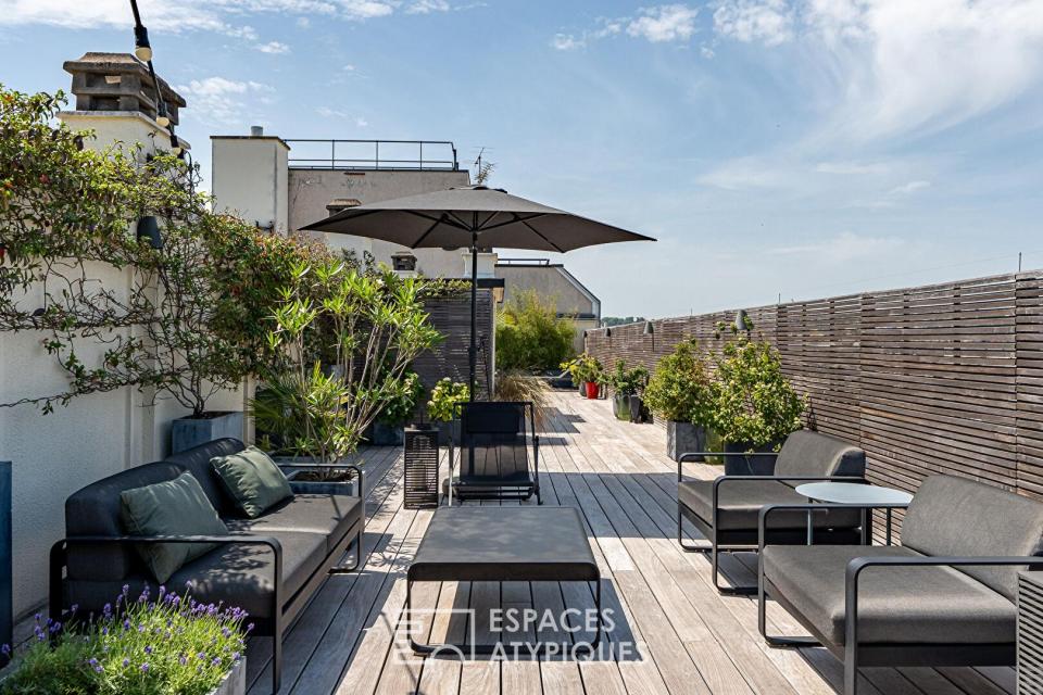 Boulogne Nord, dernier étage esprit loft avec Rooftop confidentiel.