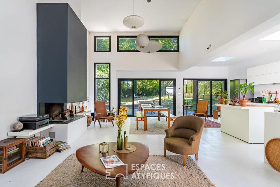Maison avec extension contemporaine et esprit loft au coeur du Domaine de la Marche
