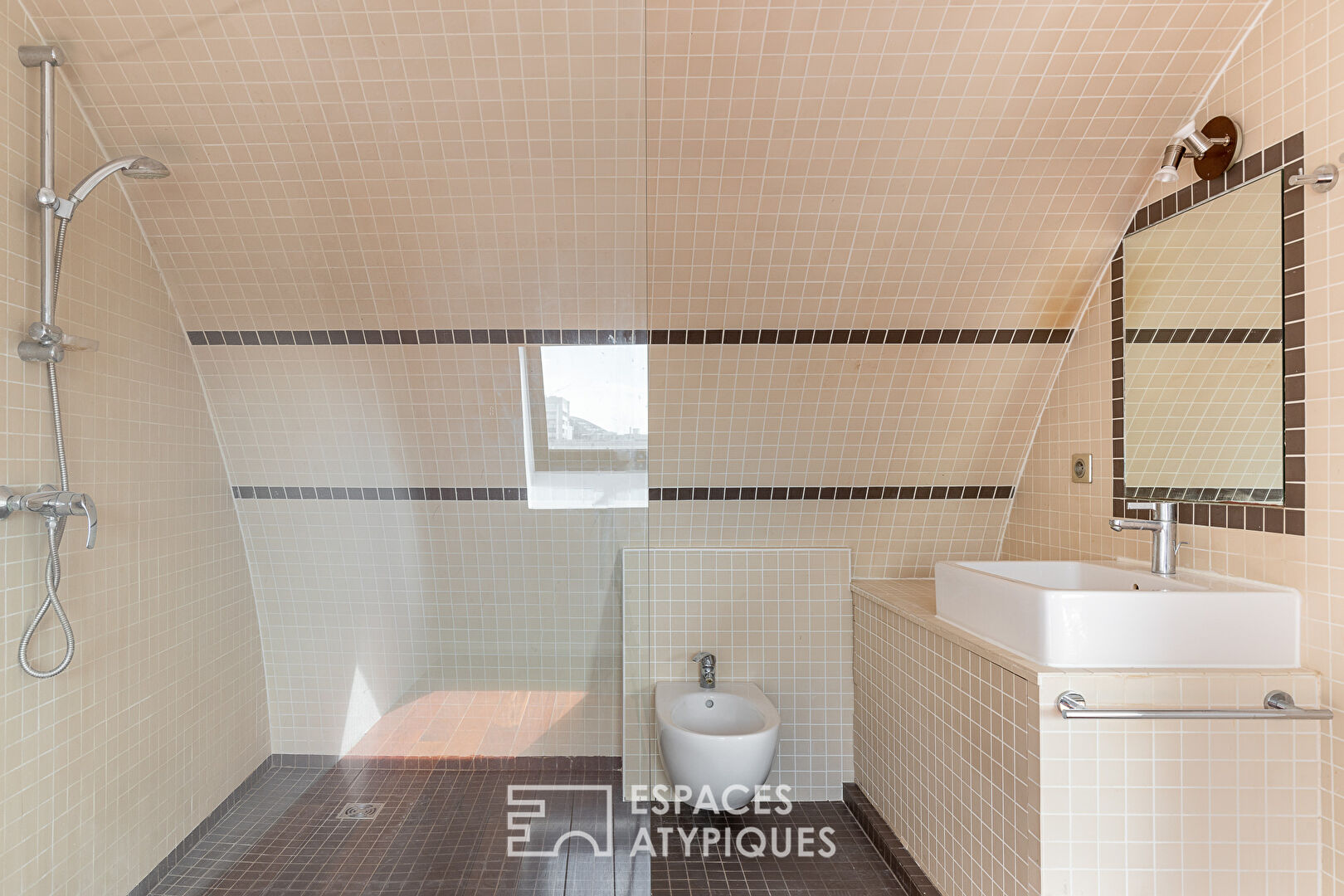 Immeuble à rendement locatif