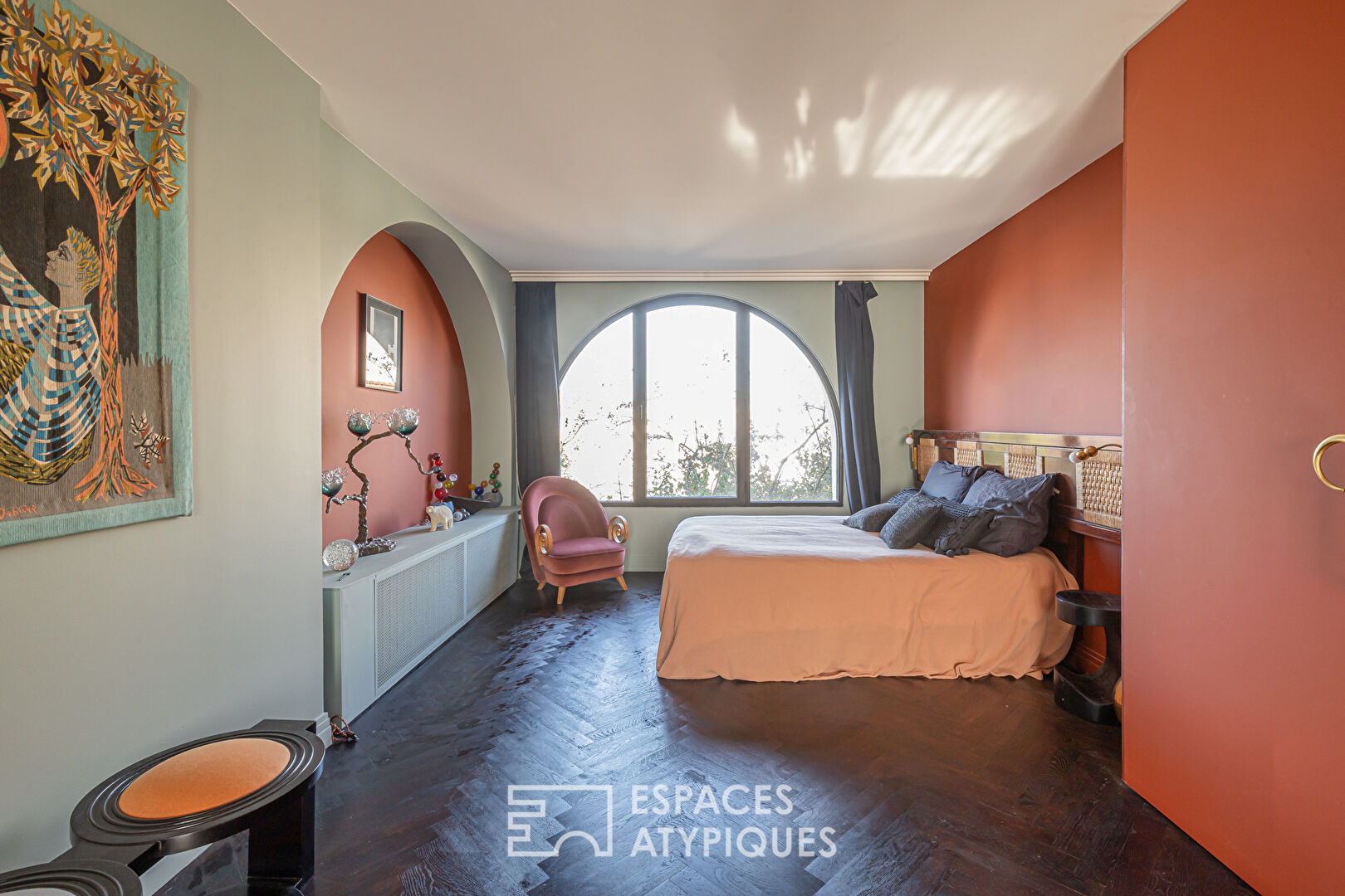 Maison d’architecte avec vue panoramique sur la Tour Eiffel